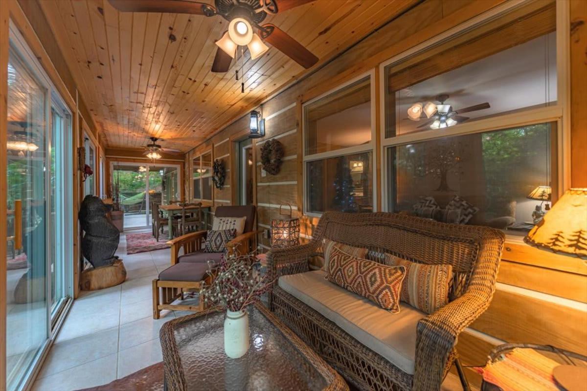 Waterfront Mountain Cabin With Hot Tub Villa Blue Ridge Esterno foto