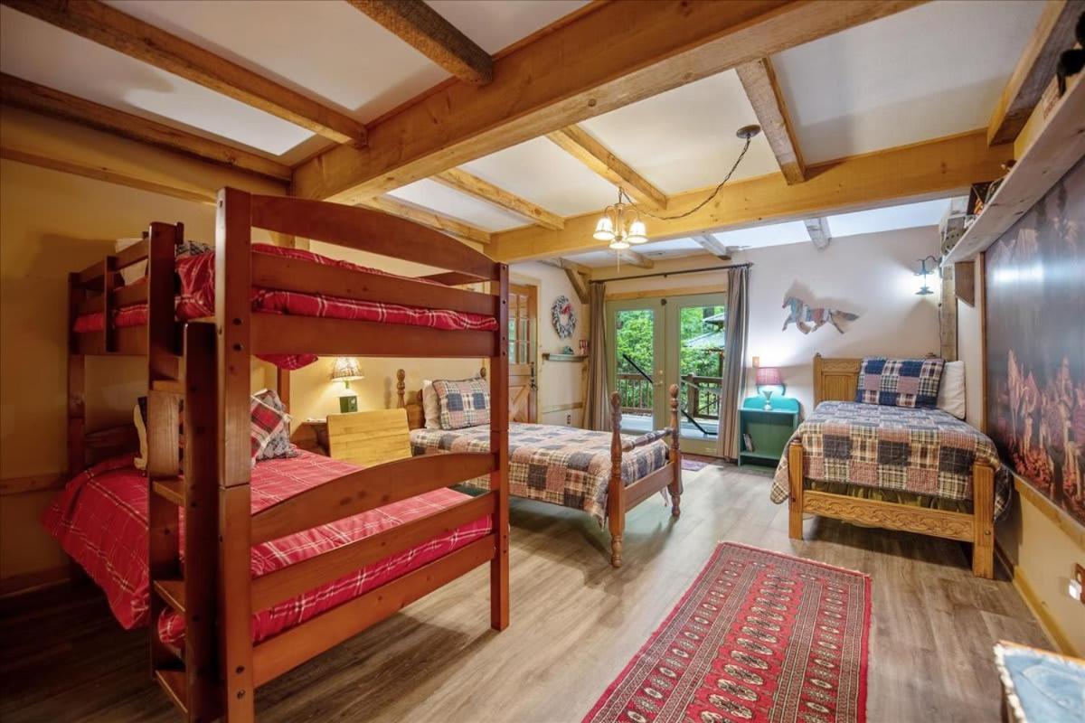 Waterfront Mountain Cabin With Hot Tub Villa Blue Ridge Esterno foto